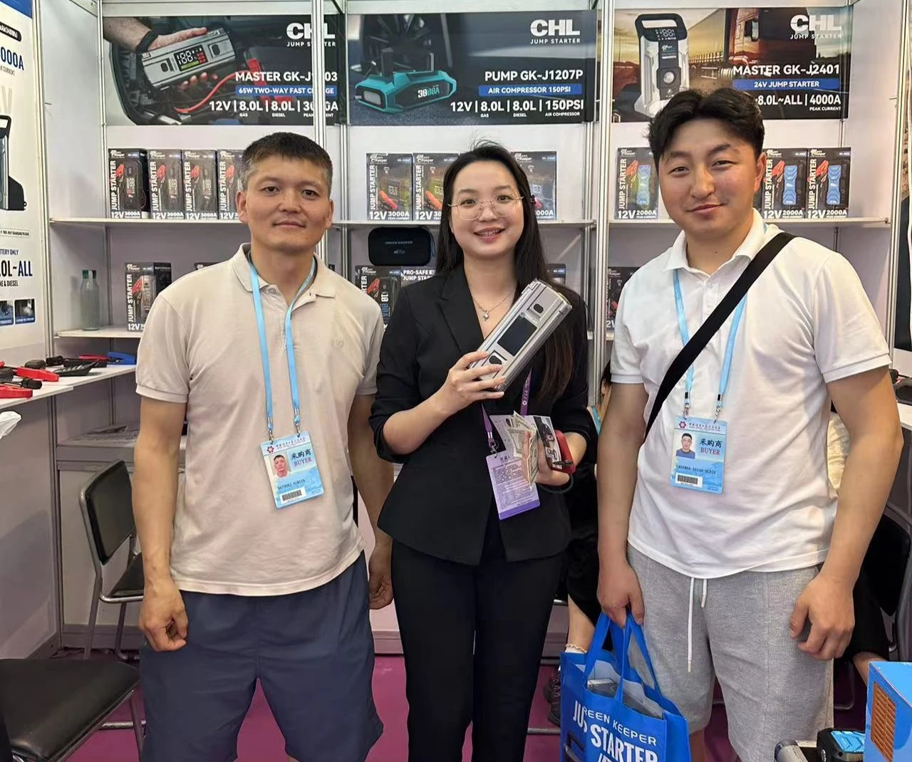 广交会展馆内的诚可立展位