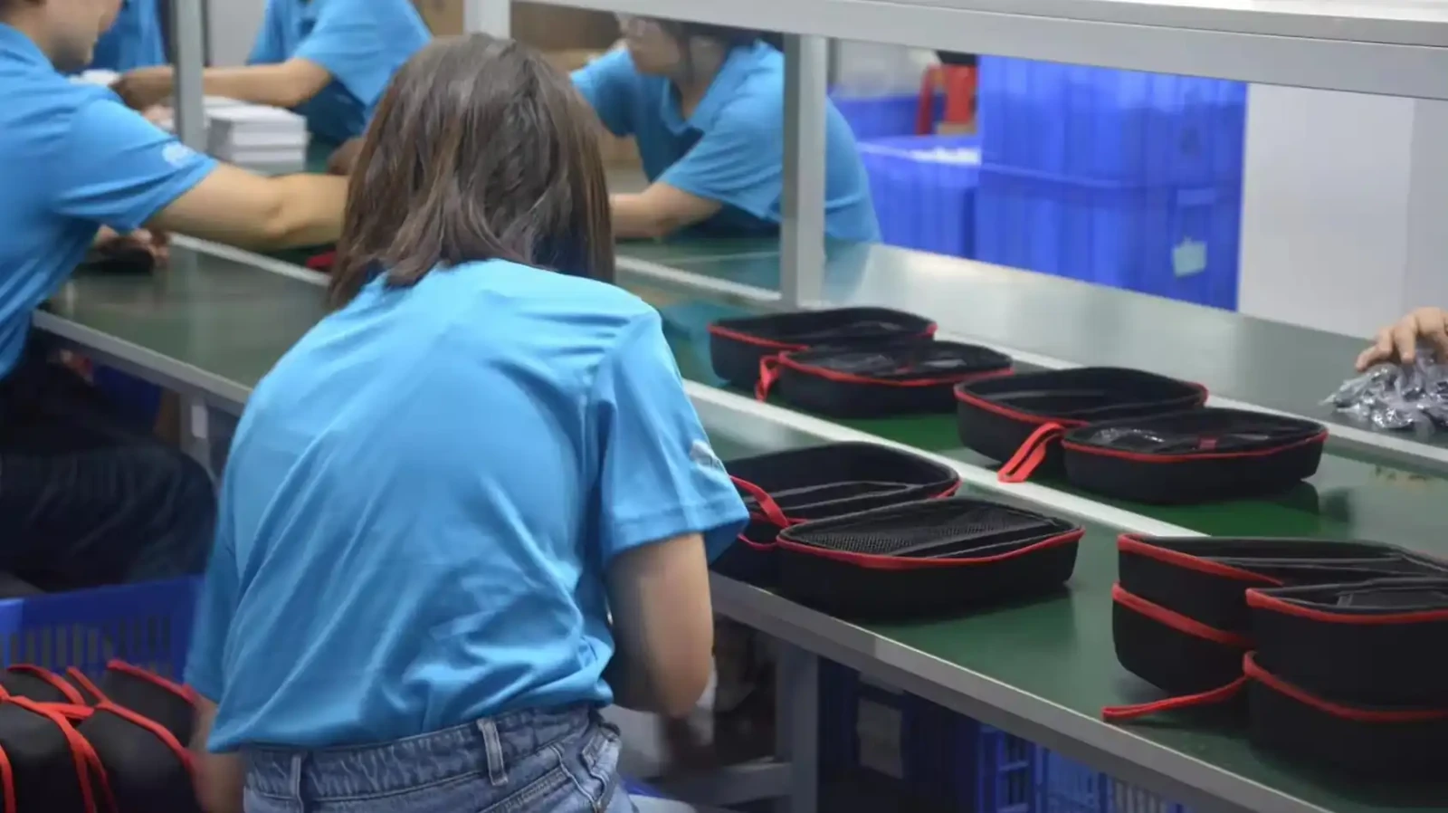 Assembly and packing lines inside the CHL factory